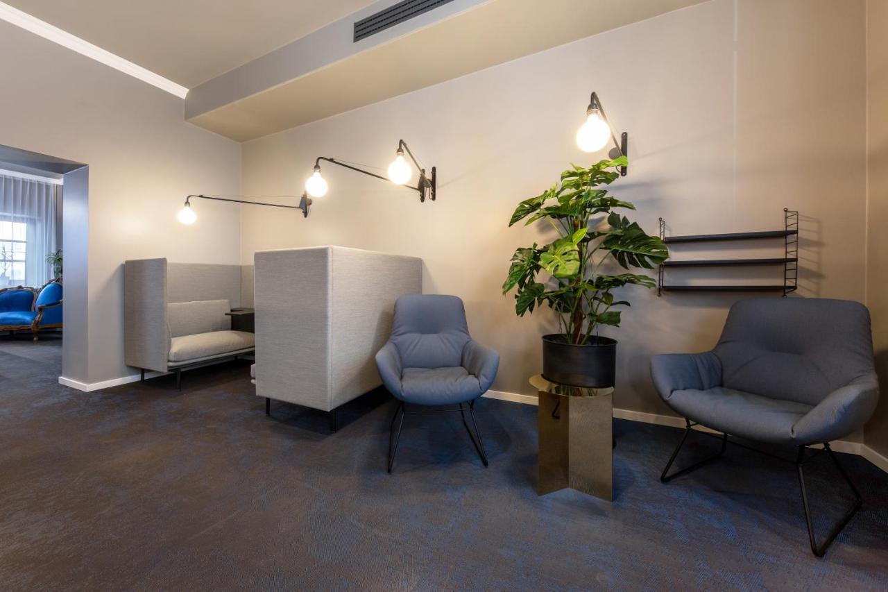 B-Hotel — Photos 1